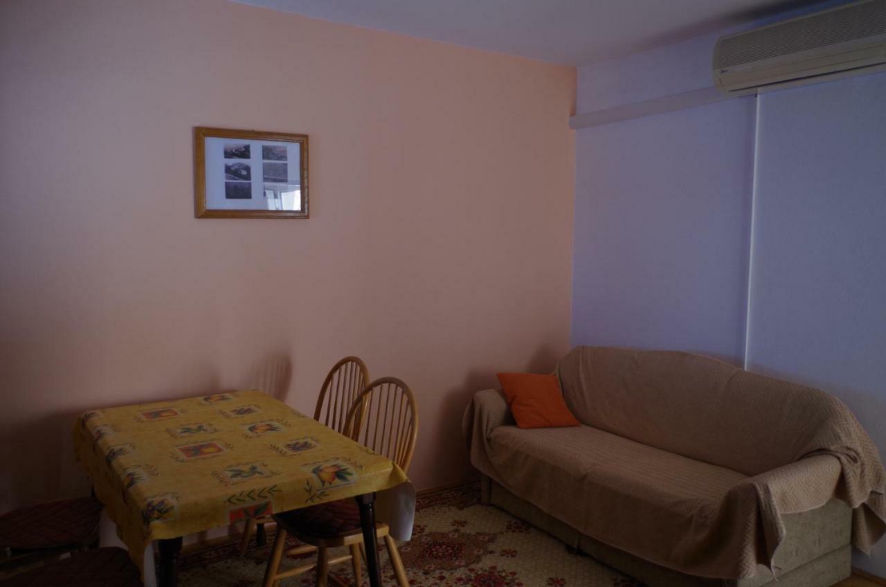 Apartment Lukovo - Puskaric Luaran gambar