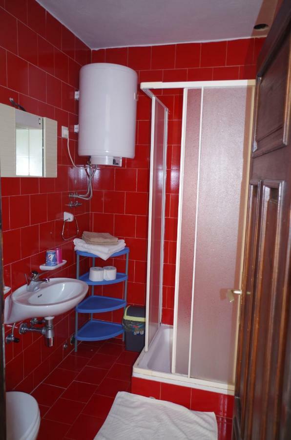 Apartment Lukovo - Puskaric Luaran gambar