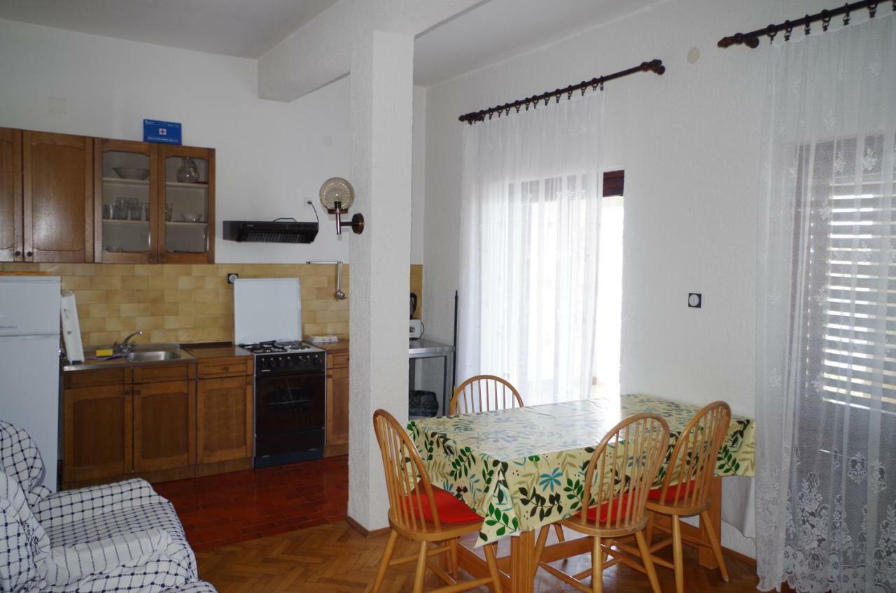 Apartment Lukovo - Puskaric Luaran gambar